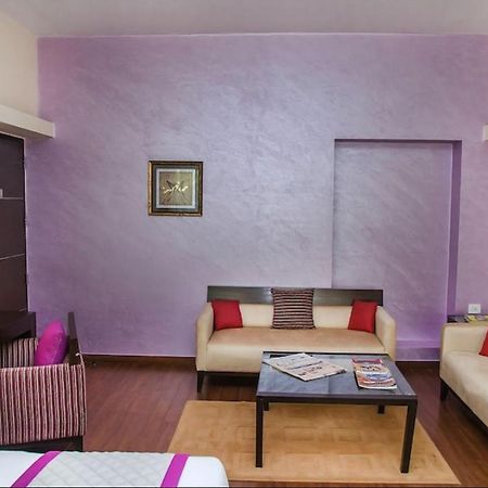 House By Howard New Delhi Buitenkant foto