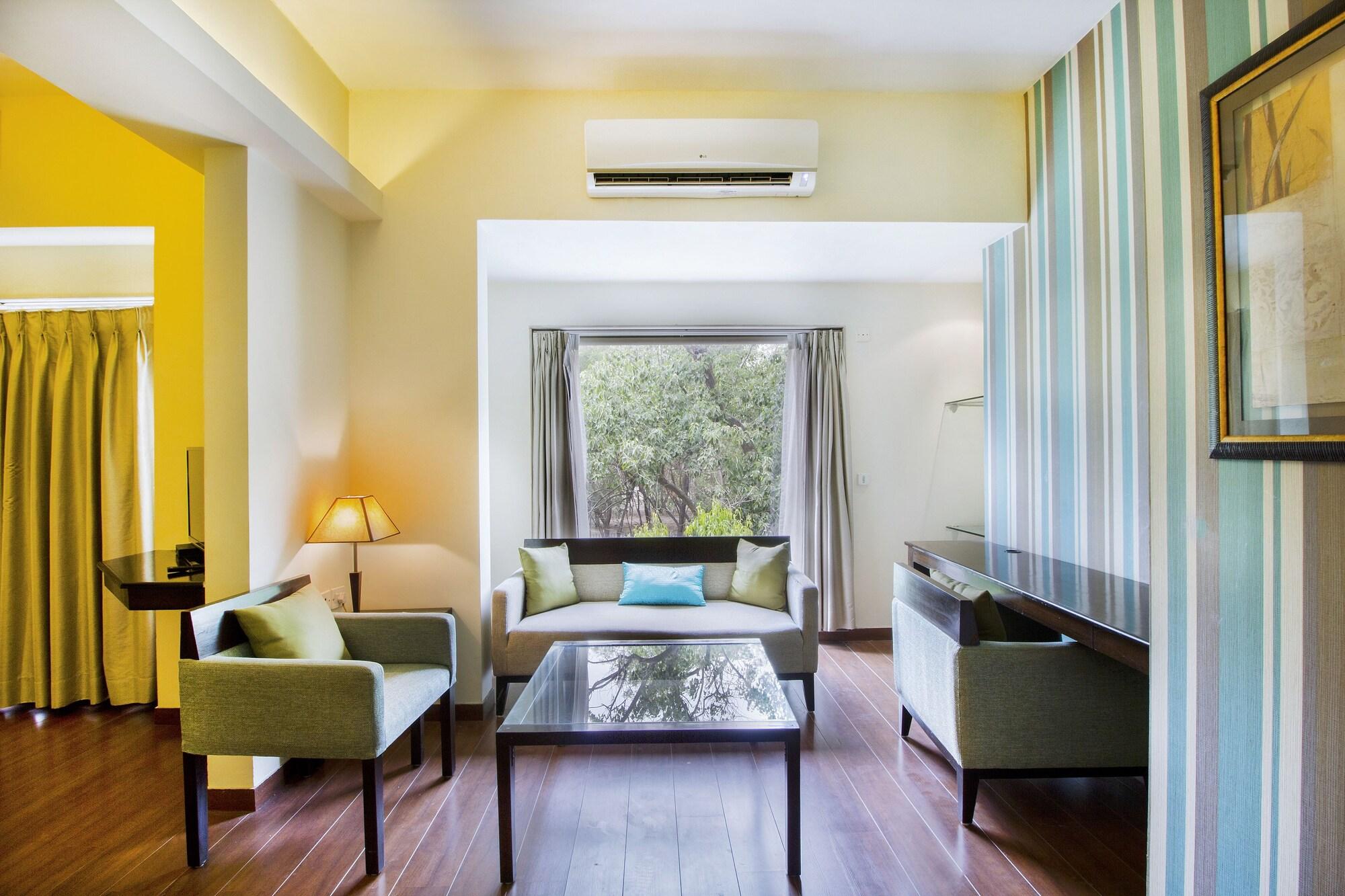 House By Howard New Delhi Buitenkant foto