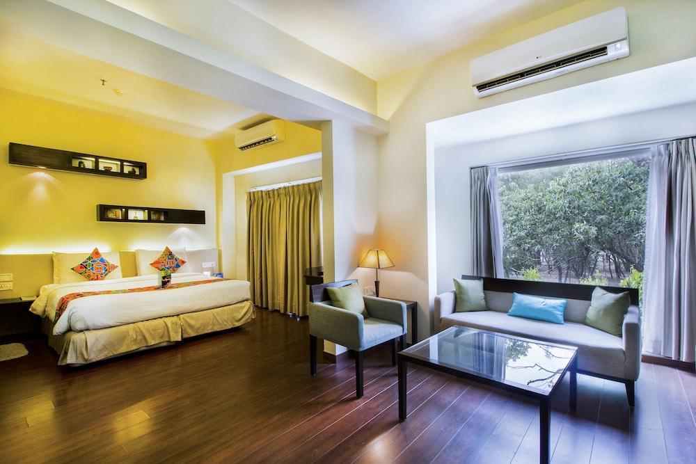 House By Howard New Delhi Buitenkant foto